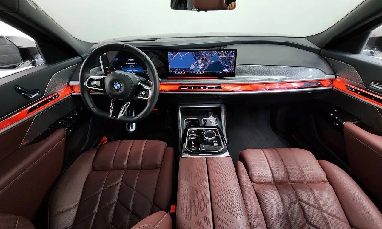 BMW 740D — фото 5